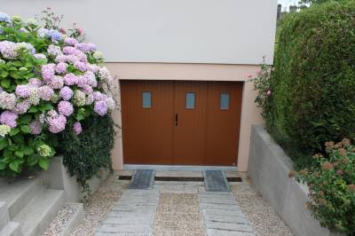 Choisir sa porte de garage sectionnelle près de Déville les Rouen 76250