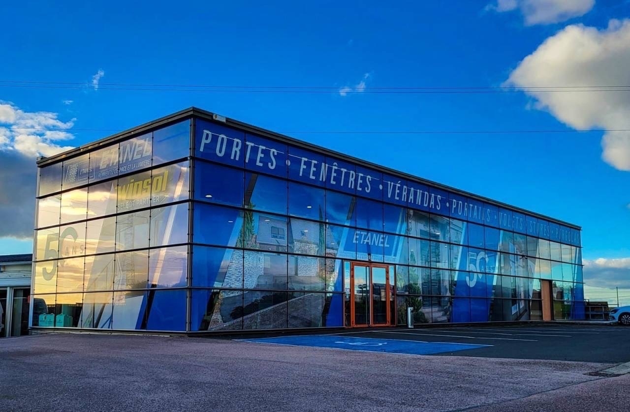 ETANEL fenêtres et vérandas depuis 1976 contactez-nous 