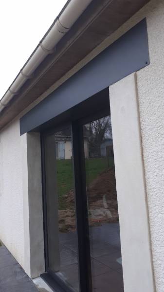 Transformation fenêtre en porte fenêtre coulissant ouverture de mur aluminium noir ROUEN etanel