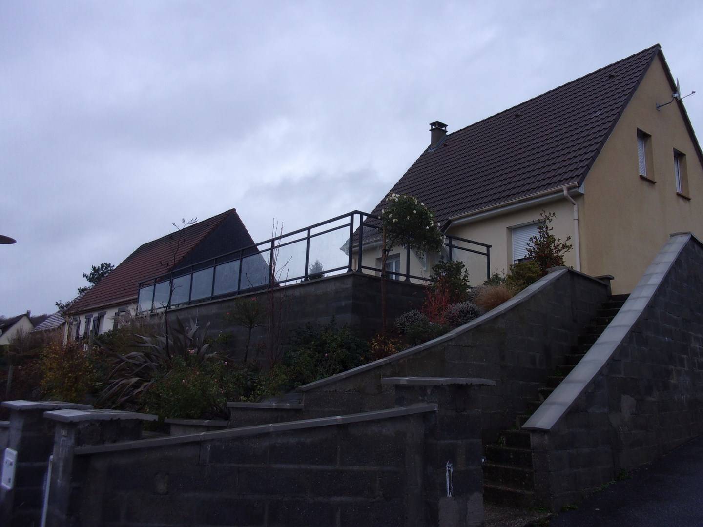 Sécuriser sa terrasse avec un garde-corps près de Sotteville les Rouen 76300