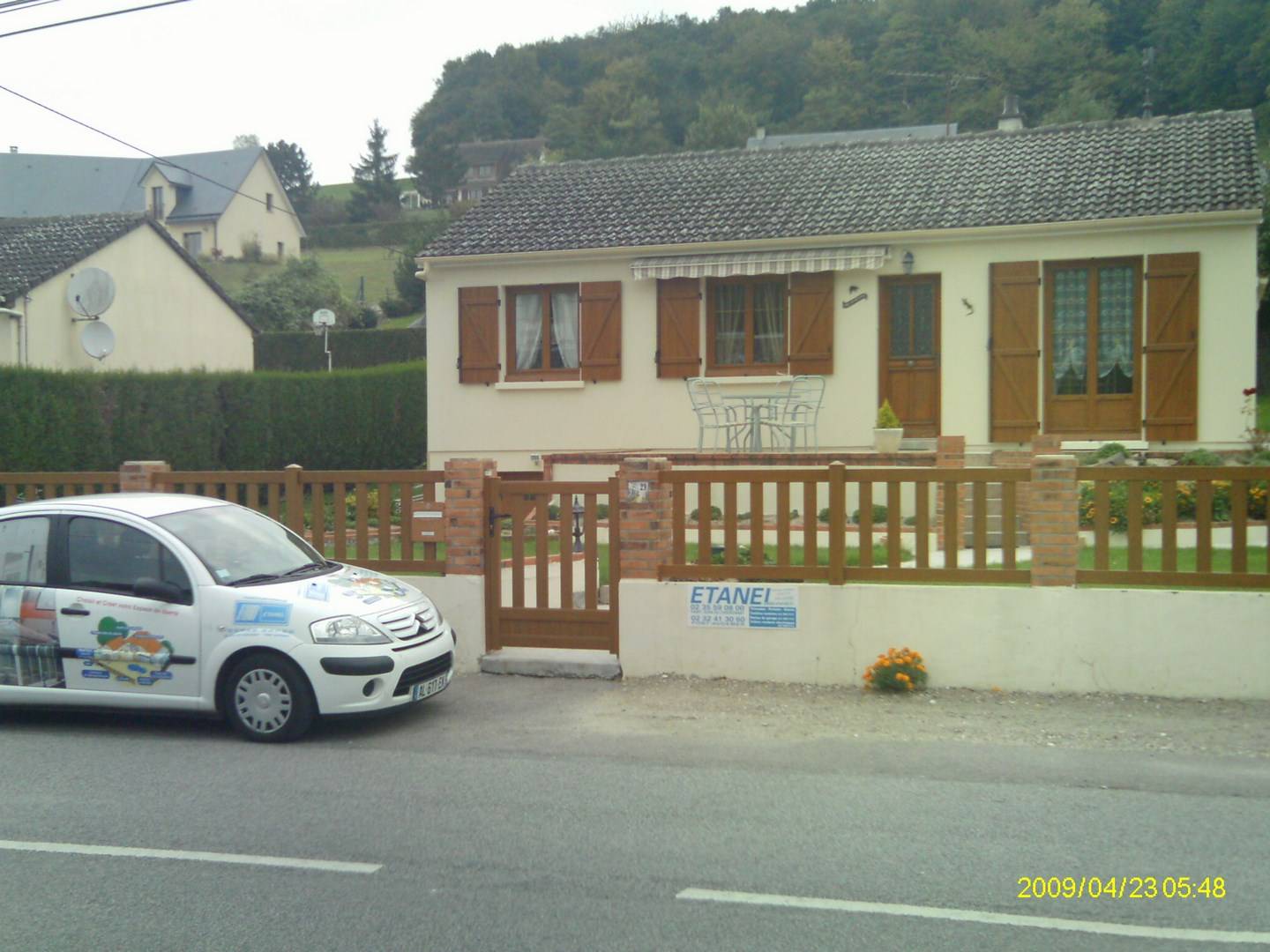 Trouver un installateur de clôture aluminium proche de Bully 76270