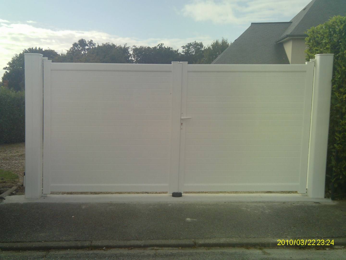 Faire poser un portail aluminium à Saint Jean du Cardonnay 76150