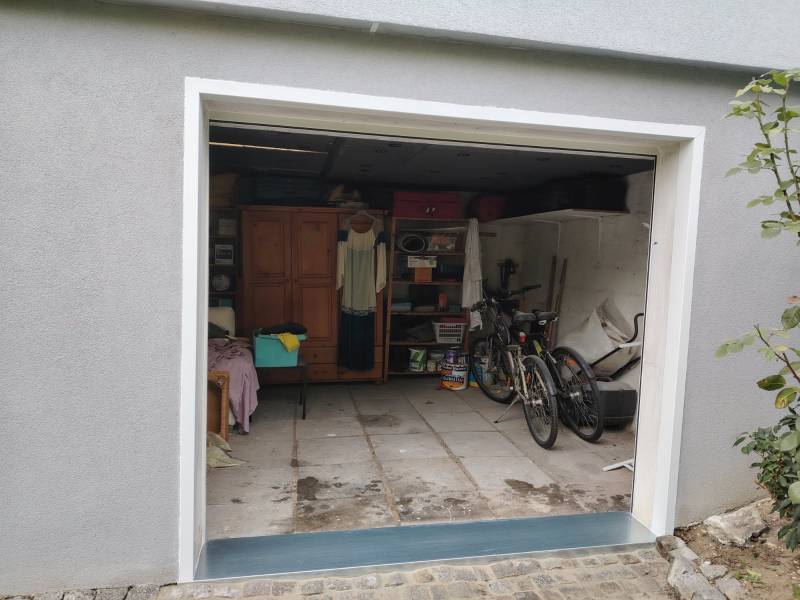 Porte de garage enroulable ETANEL Normandie sur mesure 