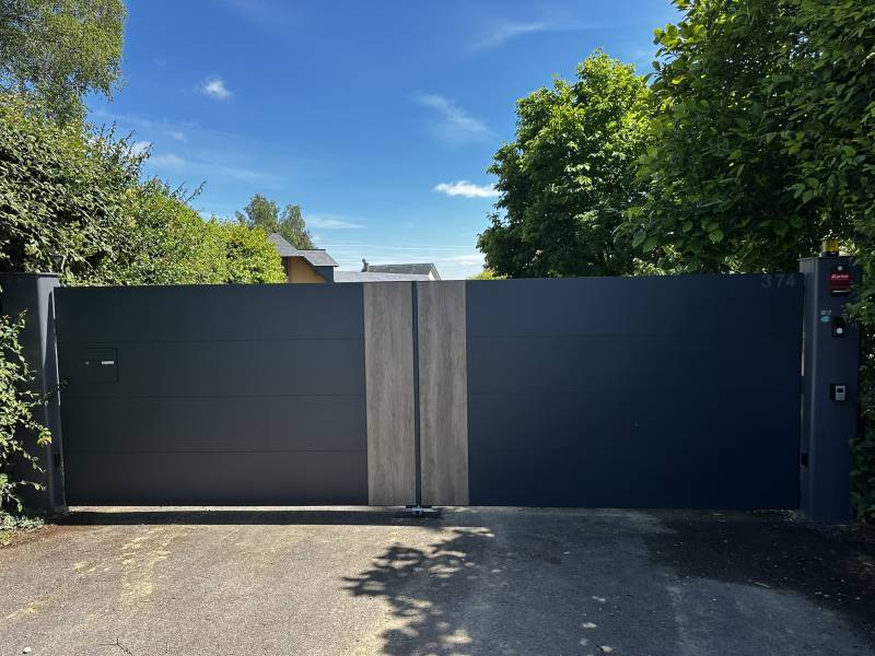     Portail aluminium BREDOK sur mesure gris anthracite 7016 à Barentin