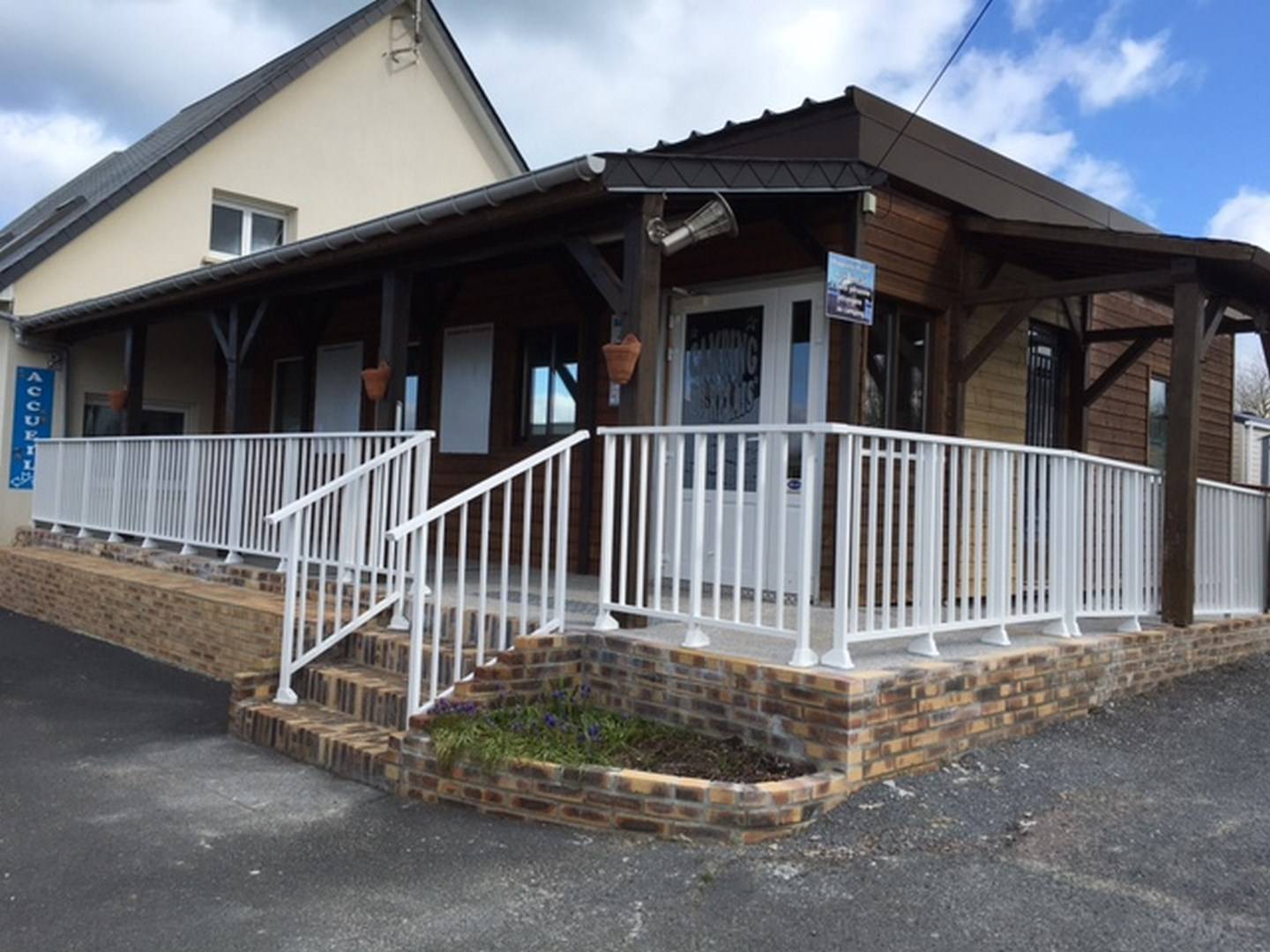 Sécuriser avec un garde-corps près de Les Andelys 27700