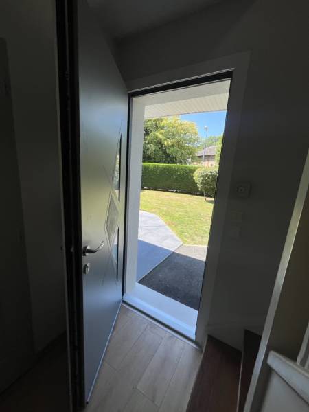 installation porte garage motorisée SOMFY à Normanville