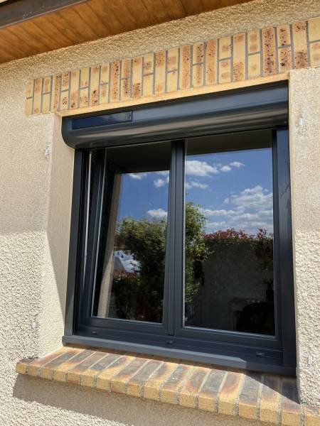 Installation fenêtres sur-mesure rénovation habitat à Limésy