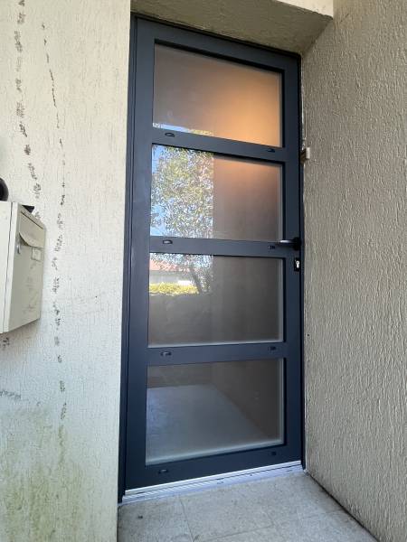 Béquille quincaillerie serrure multipoints automatique porte aluminium EURADIF ETANEL Canteleu