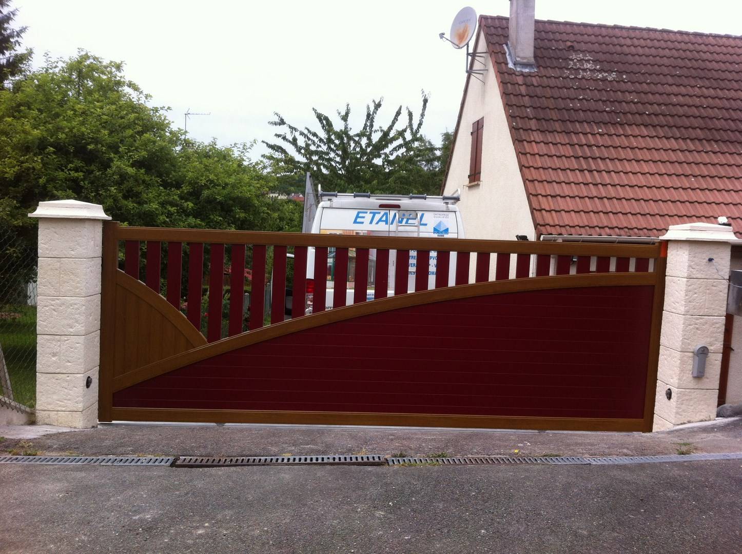 Trouver un installateur de portail coulissant proche de Déville Les Rouen 76250