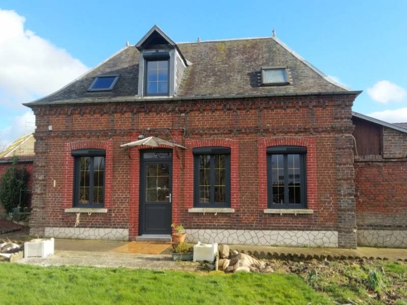 Fenêtres et porte PVC, plus volets roulants solaires près de Buchy