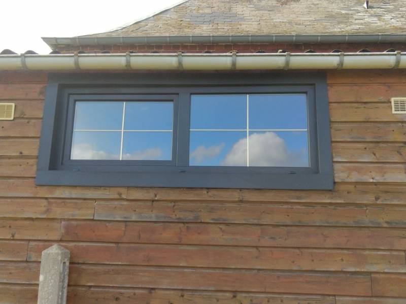 Fenêtres et porte PVC, plus volets roulants solaires près de Buchy