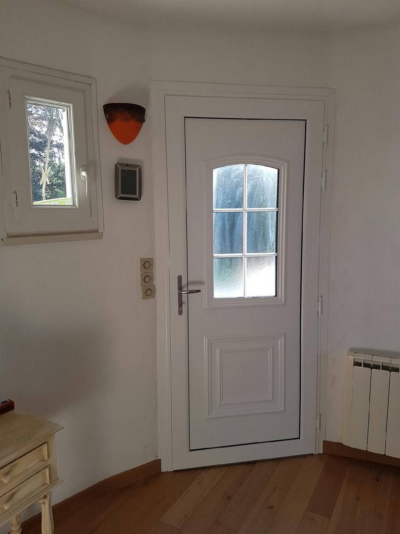 Choisir sa porte d'entrée près de Duclair 76480