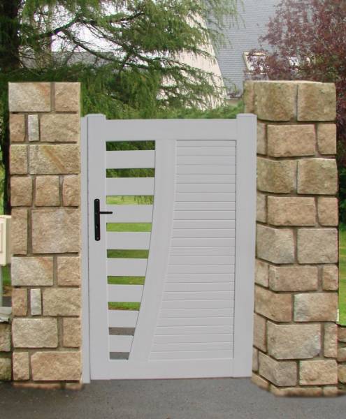 faire poser un portillon en PVC dans son jardin près de Pierreval 76