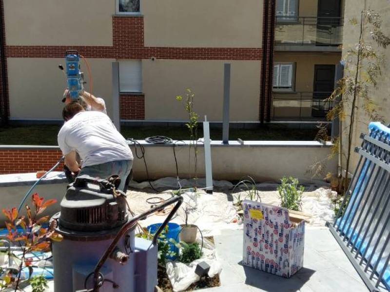 Cloture aluminium gris à Montivilliers