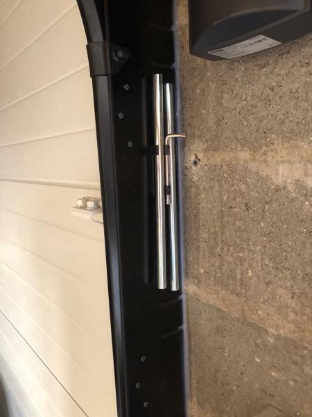 ETANEL porte de garage motorisée rails noirs