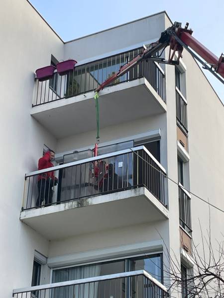 Vitrage double 6FE-16-6 fixe séjour grande dimension immeuble Rouen menuiserie sur mesure
