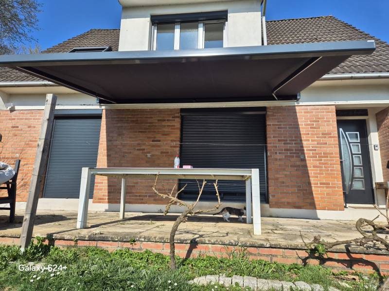 Menuiseries extérieures sur mesure réalisées à Malaunay