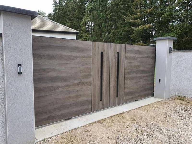 Faire poser un portail aluminium imitation bois près de Duclair 76